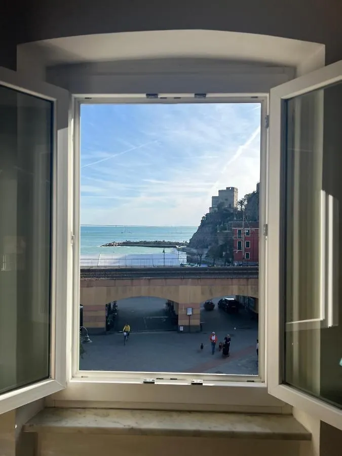Elegant Apartment With Sea View Monterosso al Mare