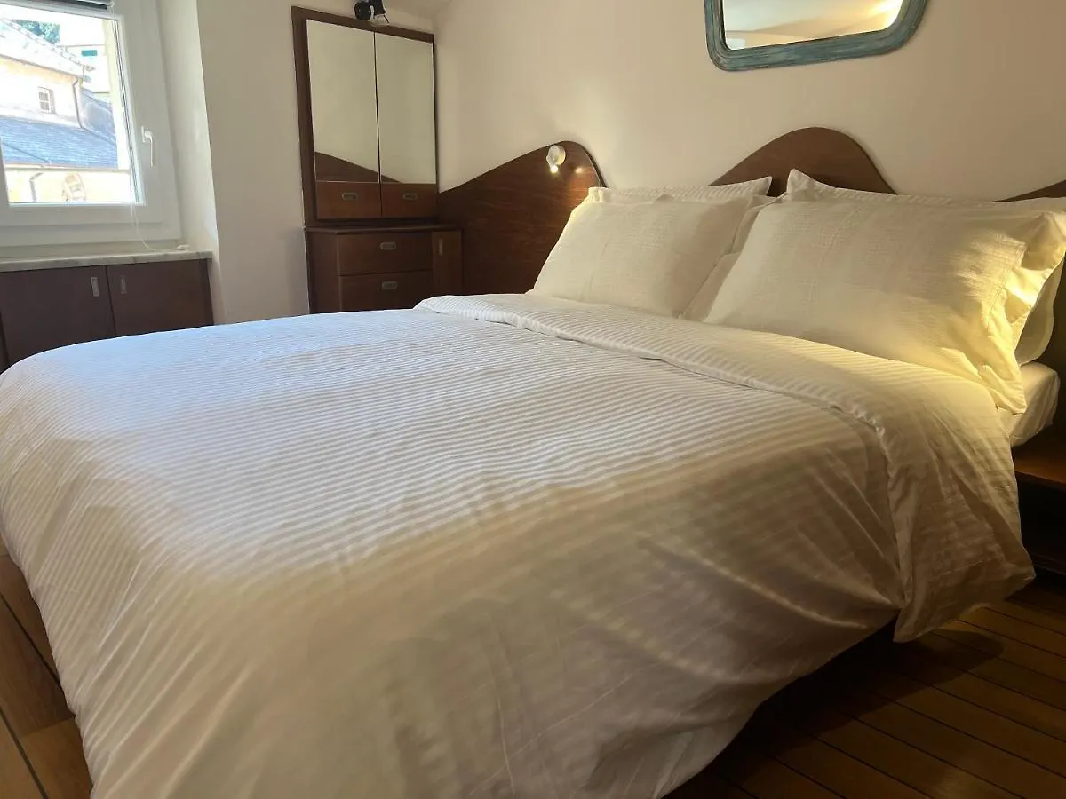Elegant Apartment With Sea View Monterosso al Mare 0*,  Italy